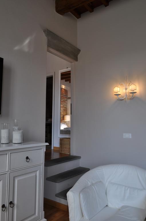 פירנצה Borgo San Frediano - Flo Apartments מראה חיצוני תמונה